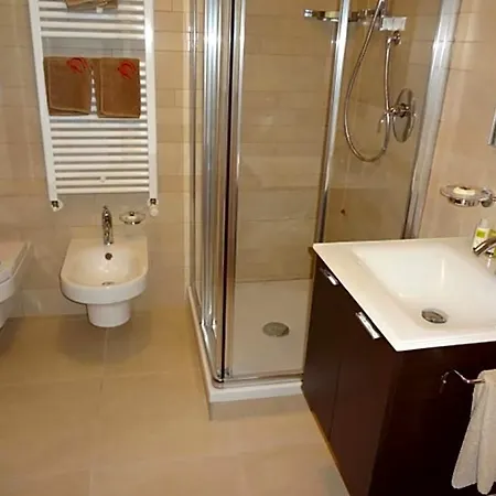 Spacious Surrounded By The Quiet